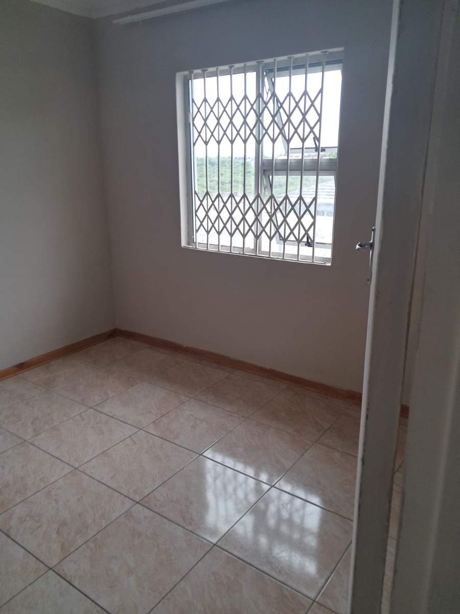 To Let 3 Bedroom Property for Rent in Northcrest Eastern Cape